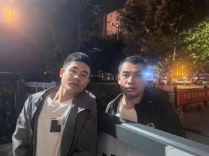 市文旅集團(tuán)一線戰(zhàn)“疫”之：古有木蘭替父從軍，今有老翁代子抗“疫”——集團(tuán)員工父子王小強(qiáng)、王浩的抗“疫”故事